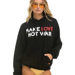 💥IN SEARCH OF💥 AN Make Love Not War Hoodie